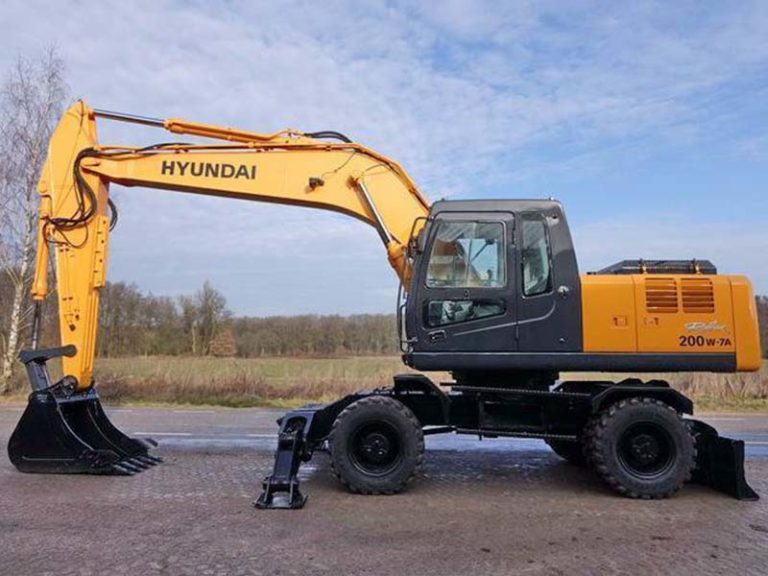 HYUNDAI 200 КОЛЕСНЫЙ
