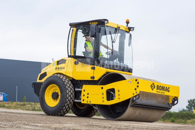 ГРУНТОВЫЙ КАТОК «BOMAG 177»