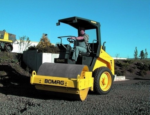 ГРУНТОВЫЙ КАТОК «BOMAG 145»