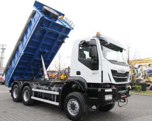 samosval-22iveco-tracer22.jpg